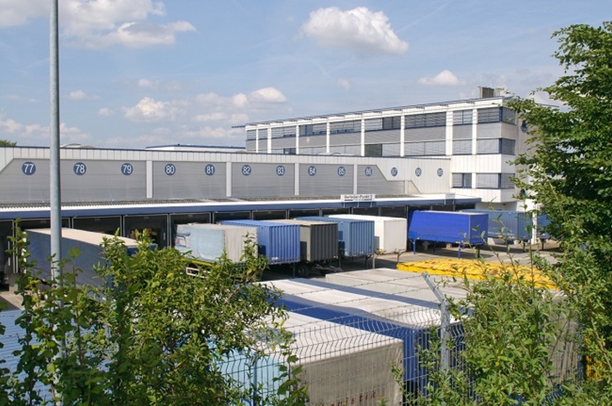 A Raben Group felvásárolja a Rhenus logisztikai telephelyét Fellbachban