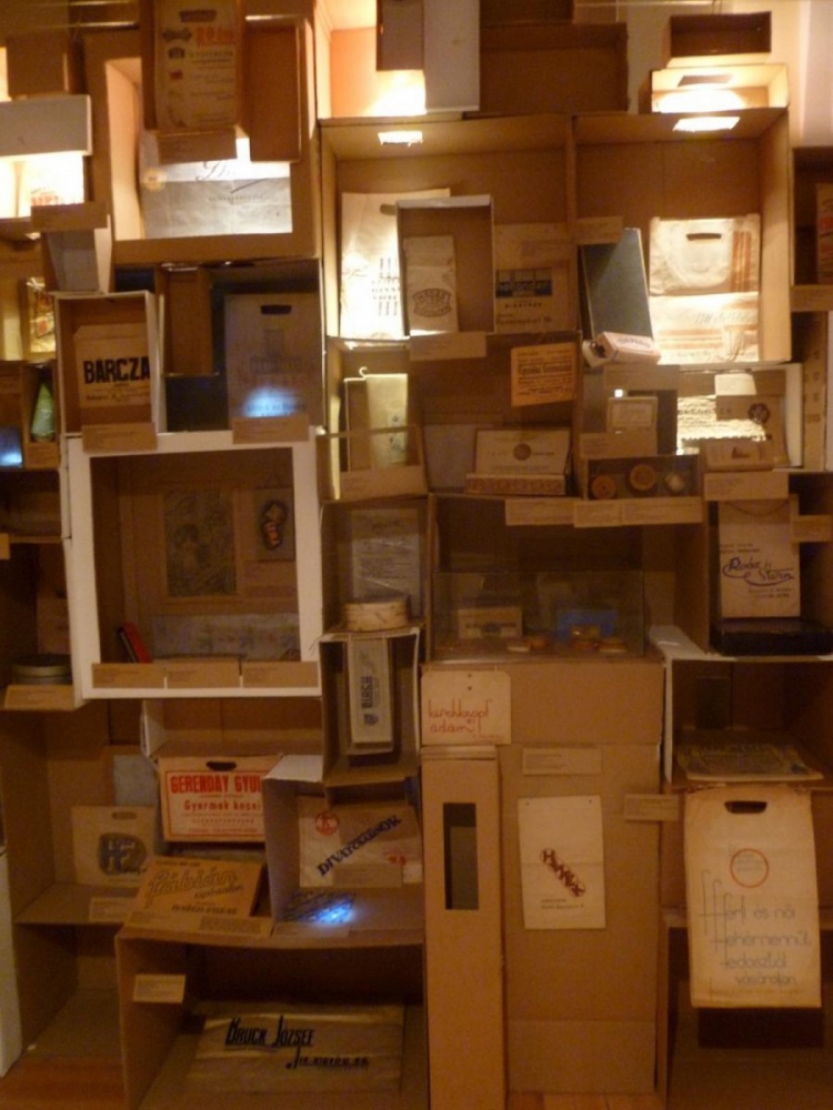 Emlékkiállítás idézte fel az első hazai dobozgyár történetét