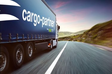 cargo-partner nyergesvontató pótkocsi