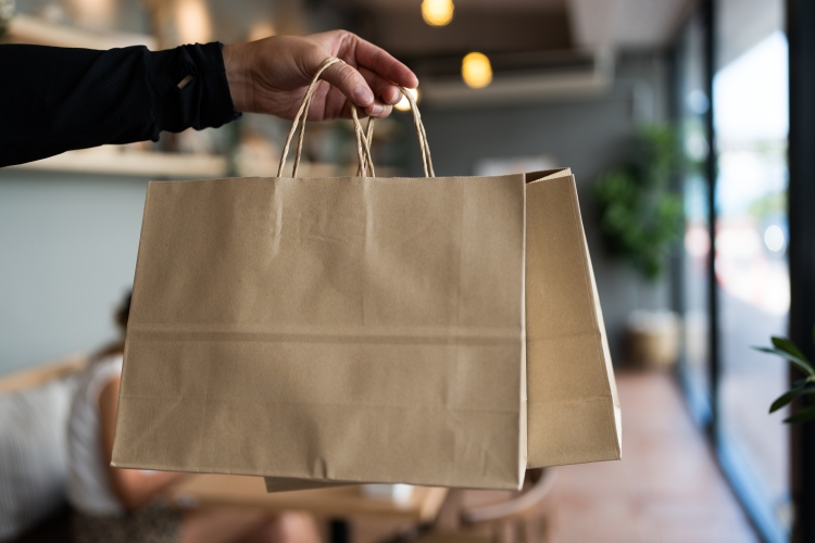 Új gépsorok papírtáskákhoz – megérkeztek a Master Bag gépek