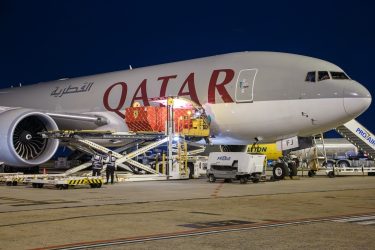 qatar áruszállító repülőgép repülőtér