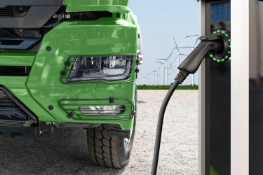 elektromos tehergépkocsi töltőberendezés