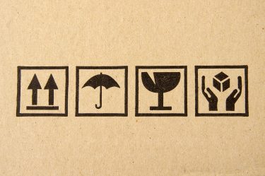 kartondoboz csomagolás jelölések