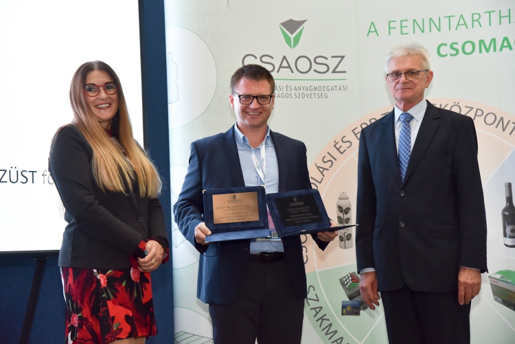 Gönczi Beáta CSAOSZ Urbán Dániel designer Hungaropack díj Nagy Miklós
