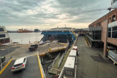 buquebus komp kompkikötő