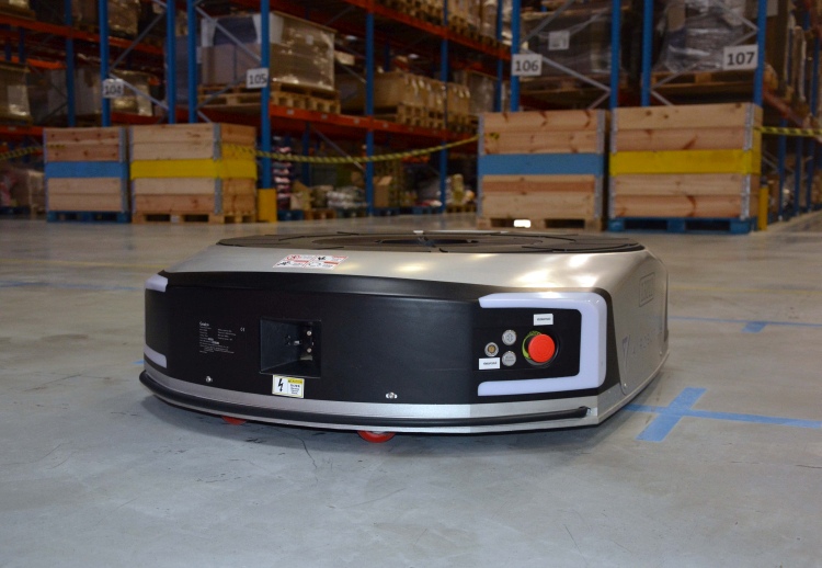 Raktári automatizálás és mobil robotok