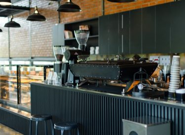 kávézó kávéfőző kávédaráló