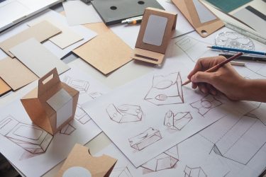 Csomagolástervezési vázlatok és makettek készítése