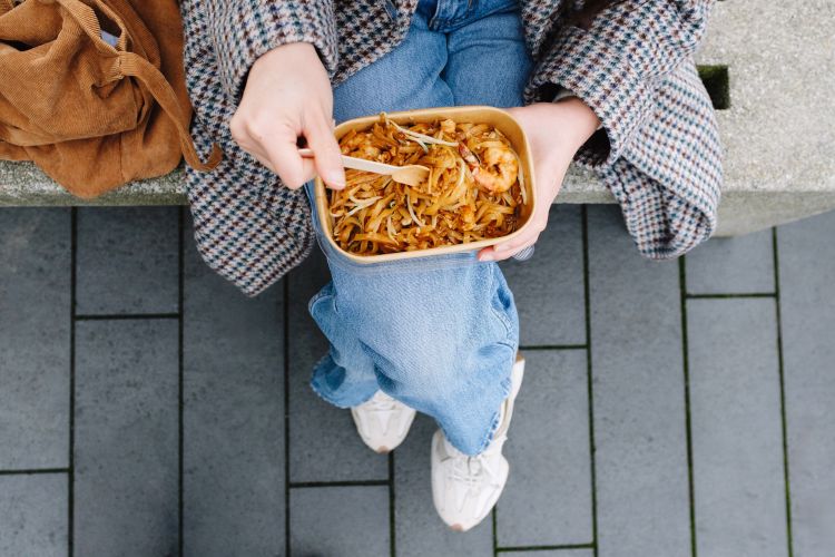 fenntartható elviteles élelmiszer csomagolás