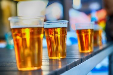 Az innovatív pohár után nem marad mikroműanyag vagy toxikus maradvány (fotók: Shutterstock)